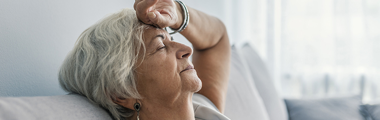 <h1 class='entry-title h2-style'>Astenia primaveral en mayores de 65 años: cómo recuperar la energía y disfrutar la estación</h1><div id='b' style='margin-bottom: 10px;'> <span class='sb'><br><strong>Ana Lydia Sánchez Aso.</strong> FEA Geriatría. Hospital General de la Defensa, Zaragoza.<strong> Carlos Gracia Roche.</strong> FEA Cirugía general y del aparato Digestivo. Hospital Universitario Miguel Servet, Zaragoza. </span></b>