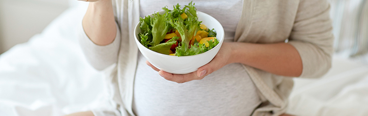 <h1 class='entry-title h2-style'>Recomendaciones alimentarias durante el embarazo</h1><div id='b' style='margin-bottom: 10px;'> <span class='sb'><br><strong>Jorge Montero Herrero, Natalia Romero Aldave, Miren Montoya Dufur, Cristian Aguirre Pérez y Rosario Pérez Portilla</strong></span></b> <h1 class='entry-title h2-style'>Recomendaciones alimentarias durante el embarazo</h1><div id='b' style='margin-bottom: 10px;'> <span class='sb'><br><strong>Jorge Montero Herrero, Natalia Romero Aldave, Miren Montoya Dufur, Cristian Aguirre Pérez y Rosario Pérez Portilla</strong></span></b>