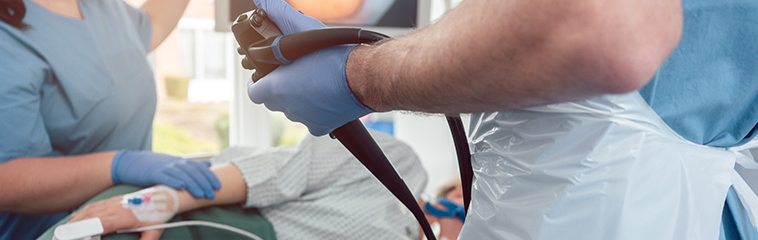 <h1 class='entry-title h2-style'>Limpieza y desinfección de endoscopios</h1><div id='b' style='margin-bottom: 10px;'> <span class='sb'><br><strong>Edurne Ramírez del Arco.</strong> Técnico auxiliar de cuidados en enfermería. Hospital Reina Sofía de Tudela. <strong>Ainara Baines García.</strong> Médica adjunta de Aparato Digestivo. Hospital Reina Sofía de Tudela. <strong>Paola Navarro Lago. </strong>Médica adjunta de Anestesiología y Reanimación. Hospital Reina Sofía de Tudela</span></b> <h1 class='entry-title h2-style'>Limpieza y desinfección de endoscopios</h1><div id='b' style='margin-bottom: 10px;'> <span class='sb'><br><strong>Edurne Ramírez del Arco.</strong> Técnico auxiliar de cuidados en enfermería. Hospital Reina Sofía de Tudela. <strong>Ainara Baines García.</strong> Médica adjunta de Aparato Digestivo. Hospital Reina Sofía de Tudela. <strong>Paola Navarro Lago. </strong>Médica adjunta de Anestesiología y Reanimación. Hospital Reina Sofía de Tudela</span></b>